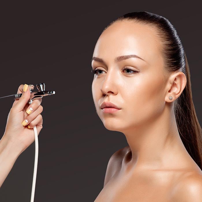 Koloryzacja brwi aerografem w Twoim salonie - czy warto?