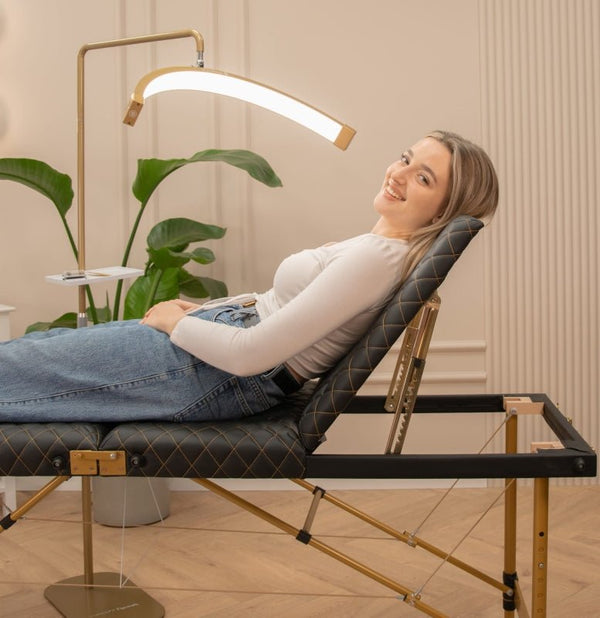 Pikowane łóżko kosmetyczne do stylizacji rzęs Space Gold - Czarne - Studio Bay